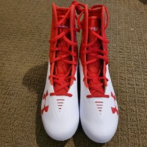 New Under Armour Highlight Select MC Football Clea